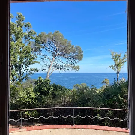 Βίλα Charmante Provencale Pieds Dans L'eau Avec Piscine Et Privee Saint-Raphaël